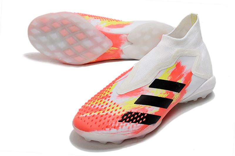 Chuteira Predator Mutator 20 Society–Clássico