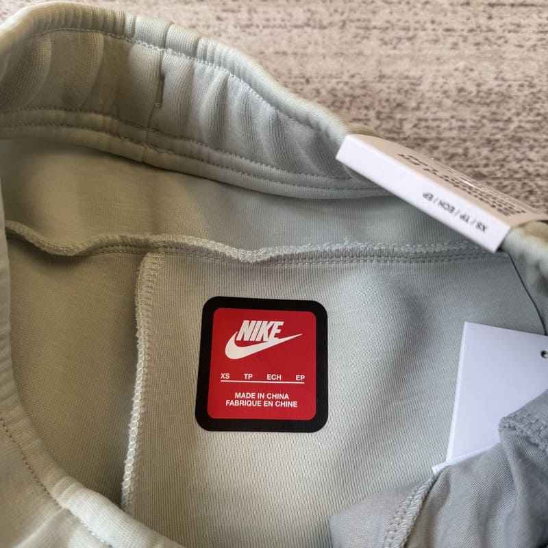 Calça Nike Tech Fleece Pro Cinza