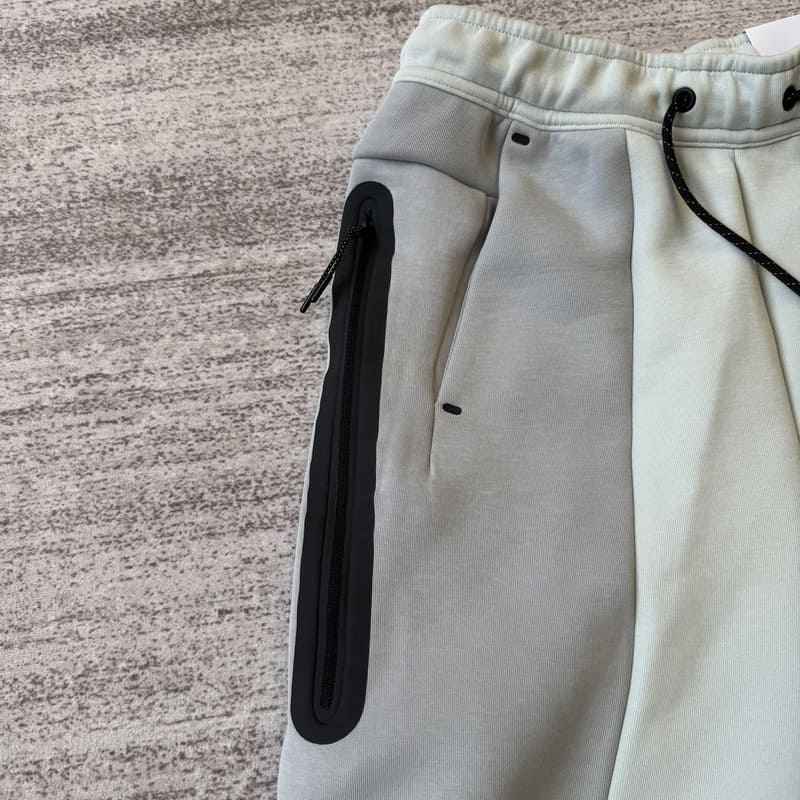 Calça Nike Tech Fleece Pro Cinza