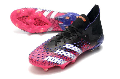 Chuteira Predator Freak 1 Campo–Clássico