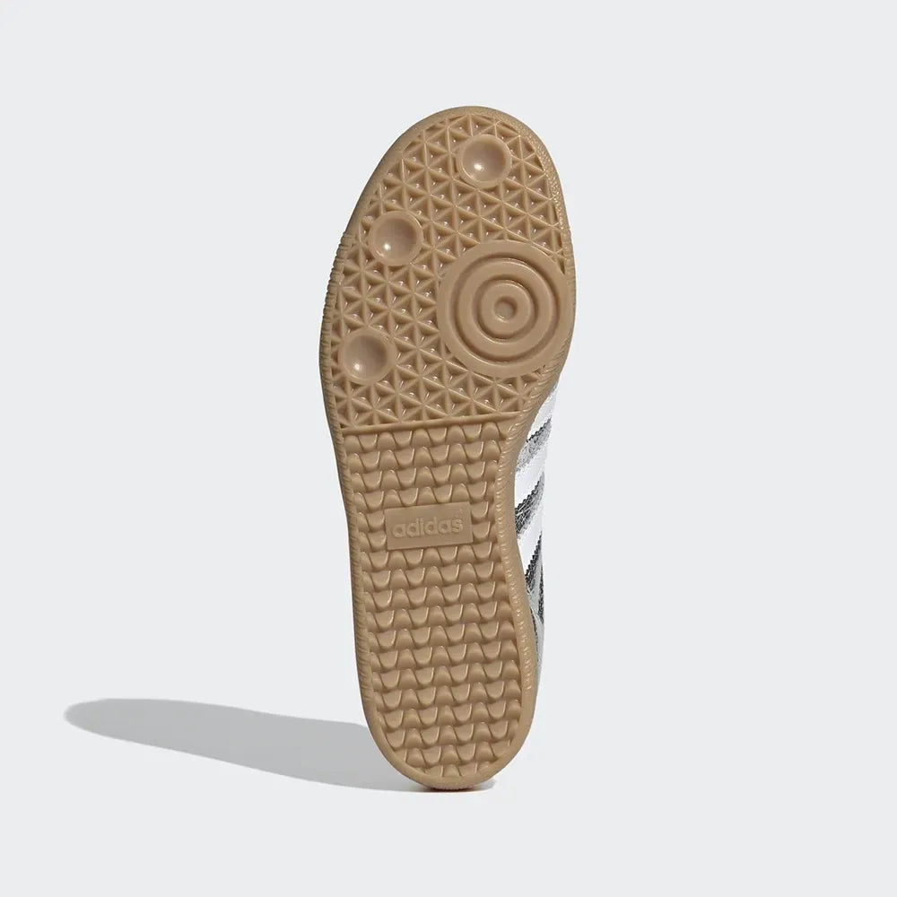 SAMBA OG Silver Metallic Cracked Leather–Confortável