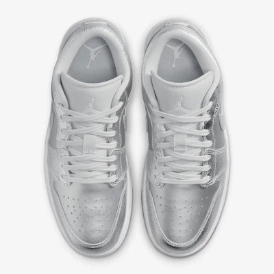 Air Jordan 1 Low SE Metallic Silver
