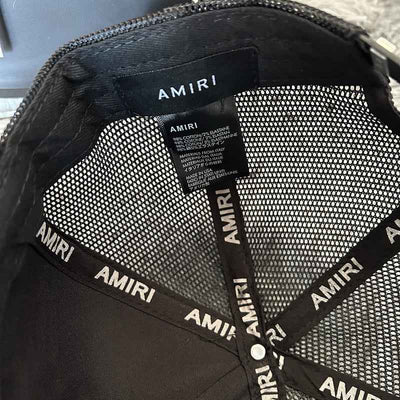 Boné Amiri Trucker Staggered Logo Preto