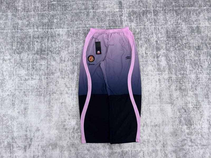 Conjunto Supreme x Umbro Gradient Track Pink