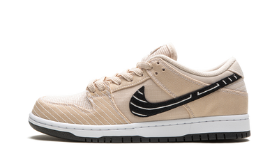 Nike SB Dunk Low Albino & Preto 'Jiu-Jitsu'