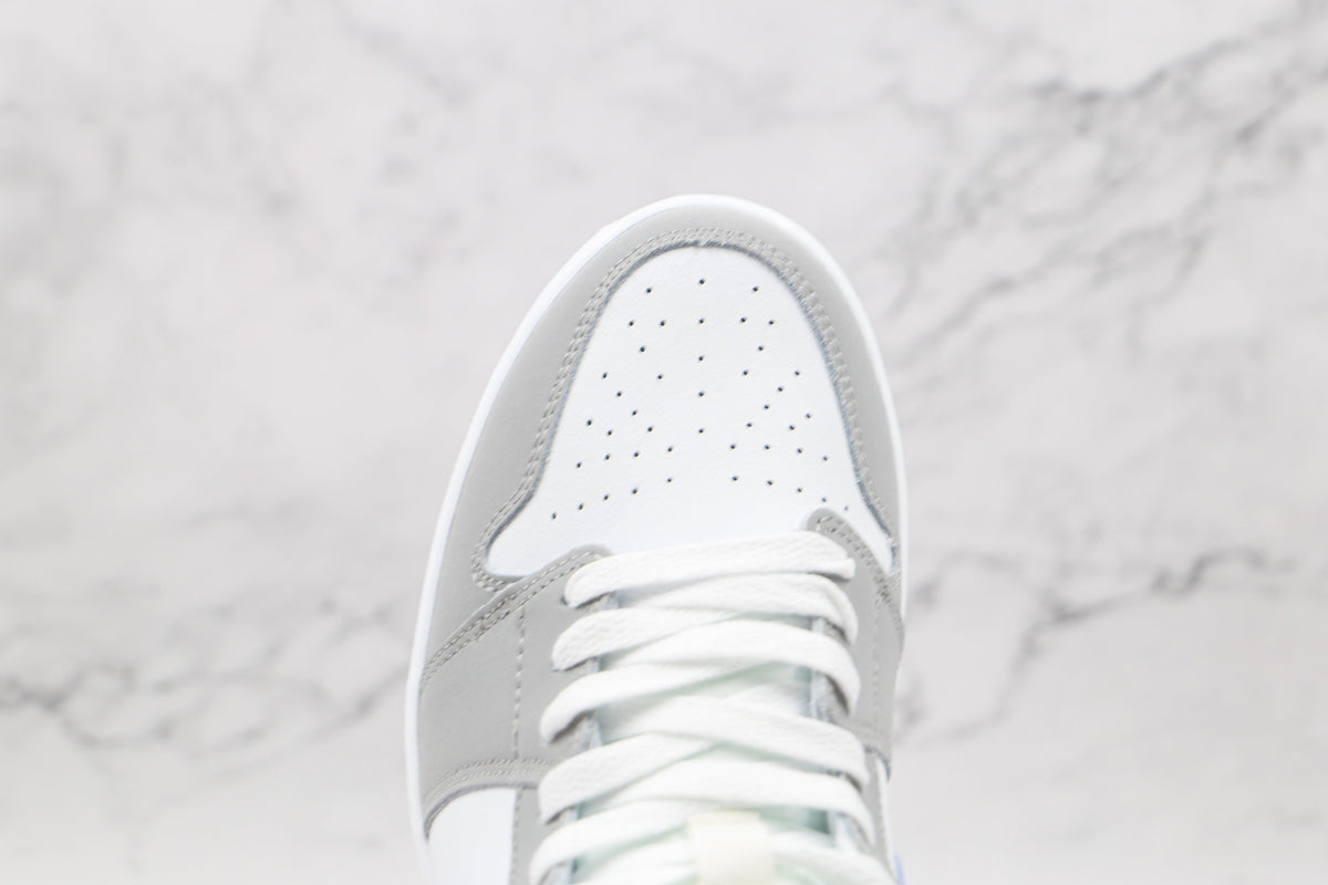 Jordan 1 Mid Wolf Grey Aluminum